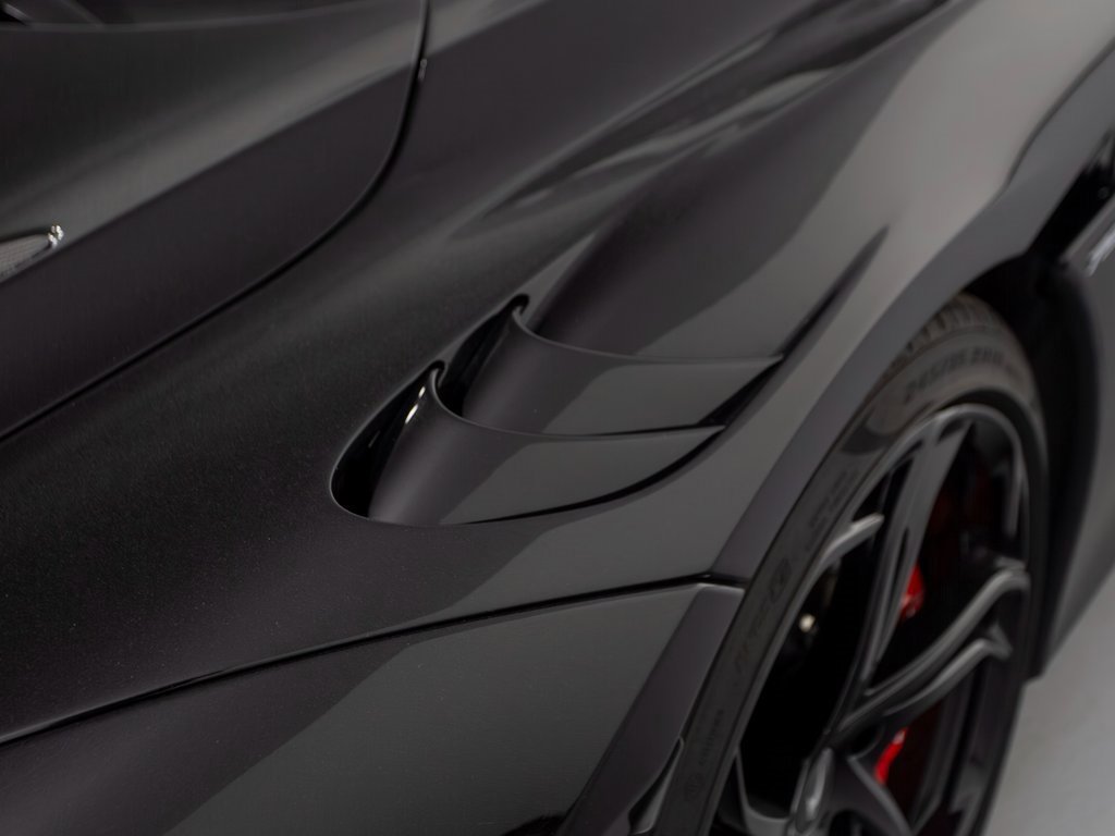 Used 2024 McLaren 750S Spider image 38