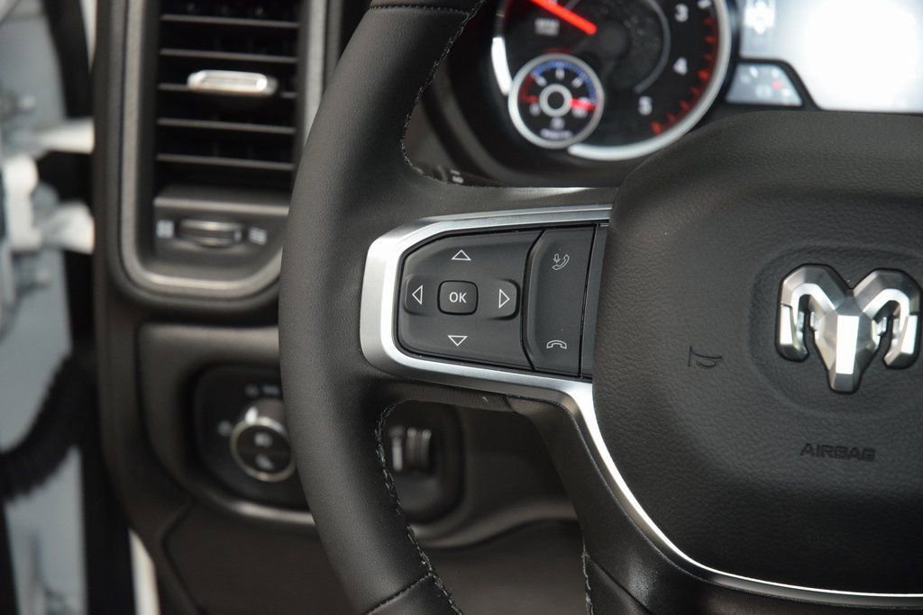 Used 2025 RAM 5500 Tradesman w/ Safety Group image 29