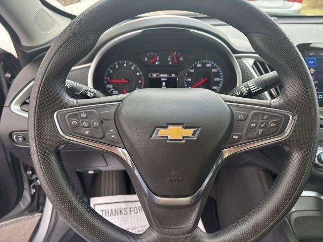 Used 2023 Chevrolet Malibu LT image 16