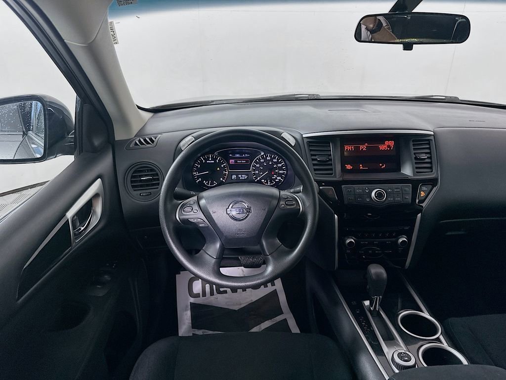Used 2015 Nissan Pathfinder S image 20