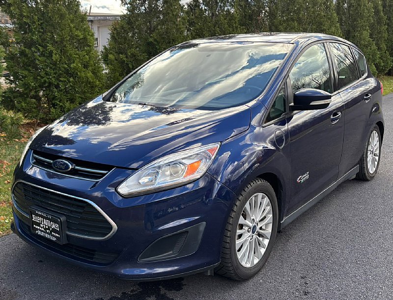 Used 2017 Ford C-MAX Energi SE w/ Equipment Group 402A image 3