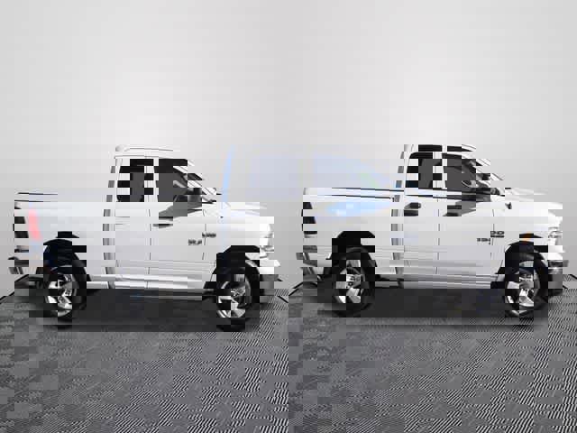 Used 2024 RAM 1500 Classic SLT image 4