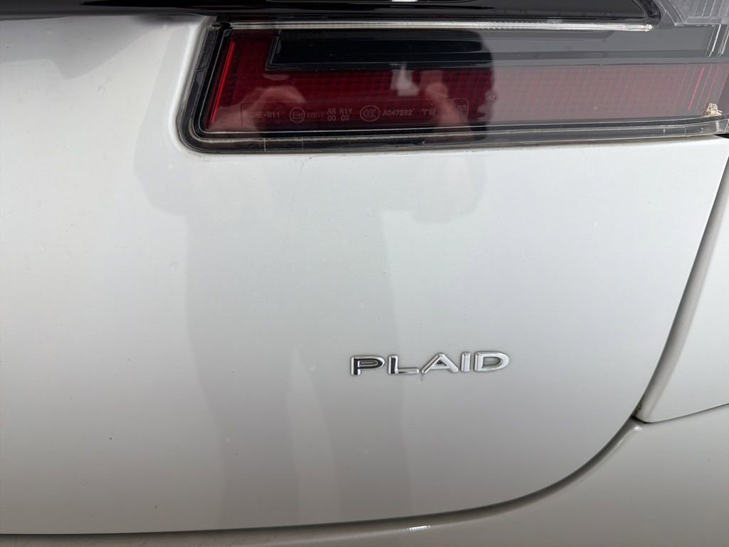 Used 2022 Tesla Model S Plaid image 35