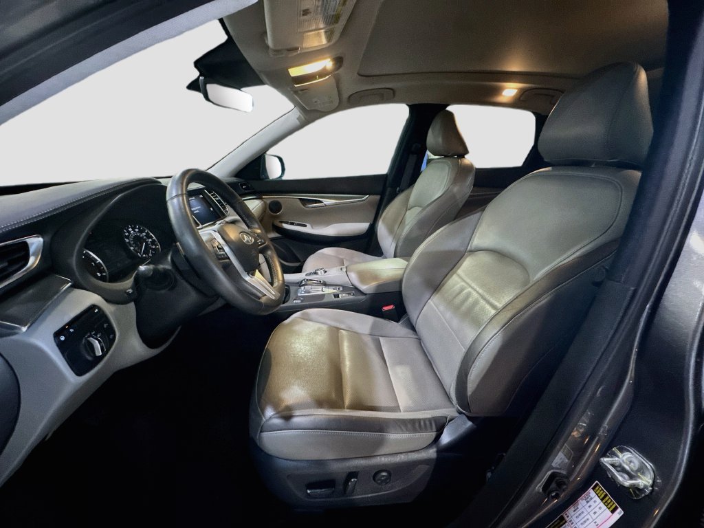 Certified 2023 INFINITI QX50 Luxe FWD image 21
