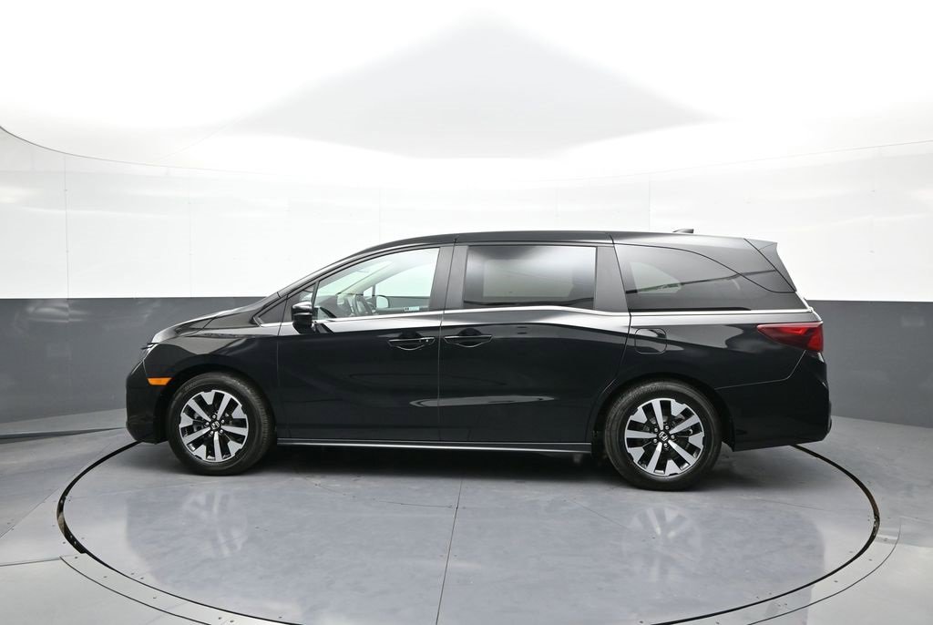 Certified 2025 Honda Odyssey EX-L image 9