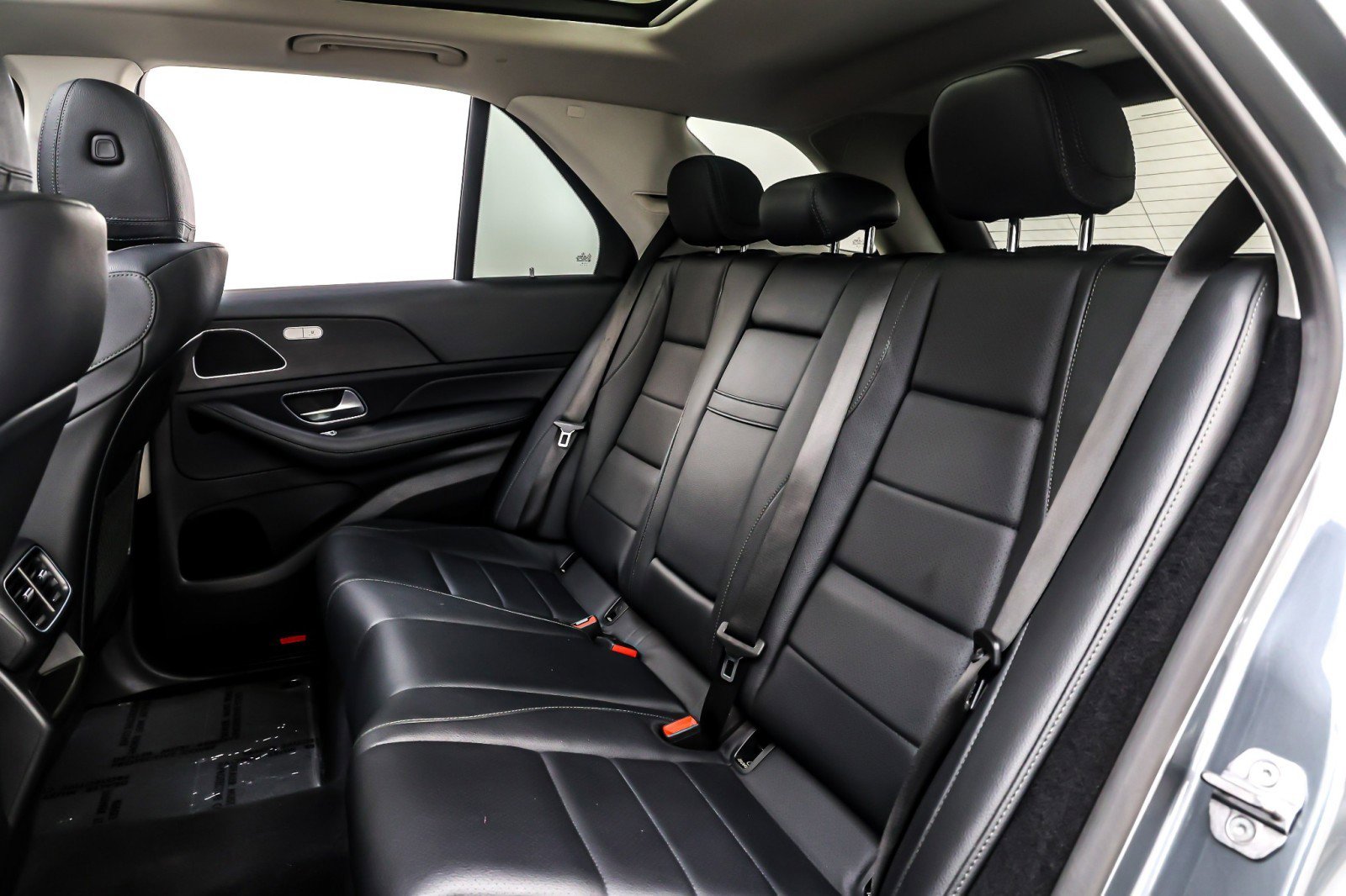 Used 2020 Mercedes-Benz GLE 350 4MATIC image 8