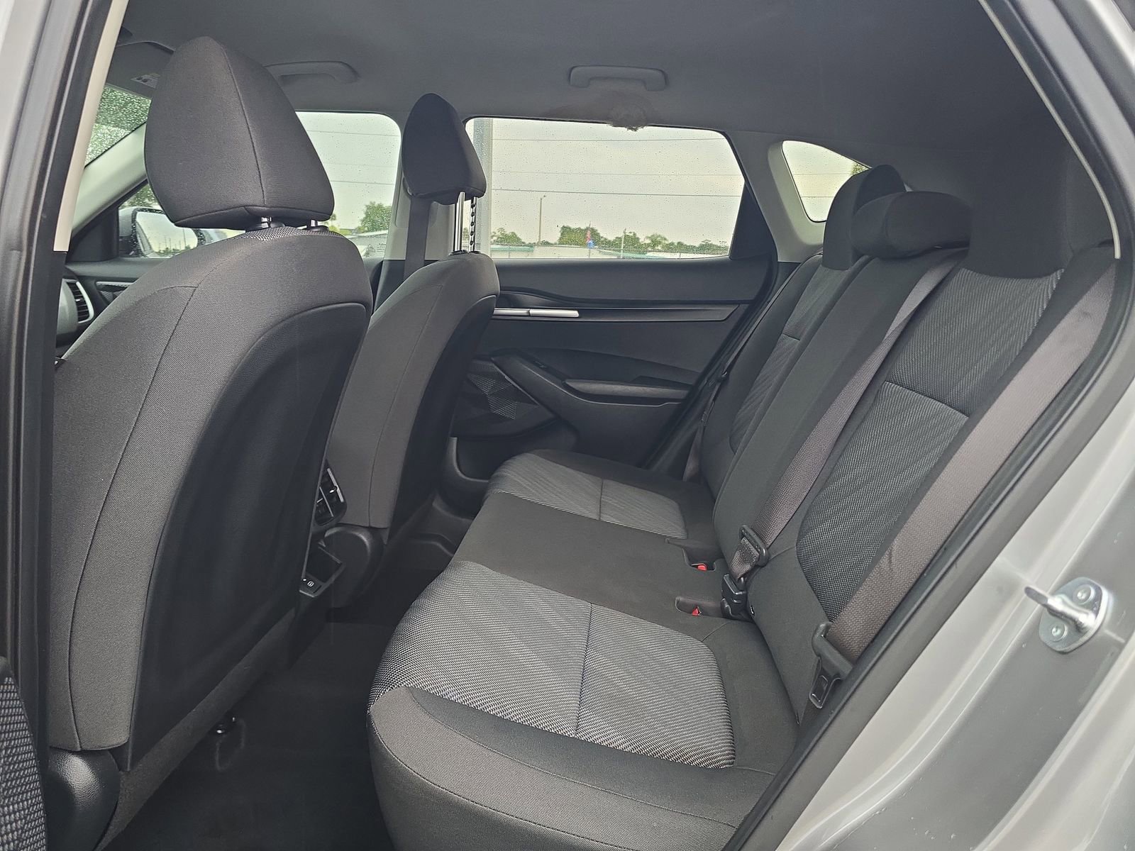 Used 2025 Kia Seltos LX AWD/4WD image 12
