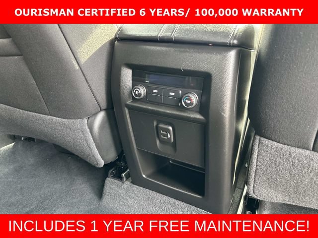 Used 2023 Chevrolet Traverse LT w/ LPO, Floor Liner Package AWD/4WD image 14