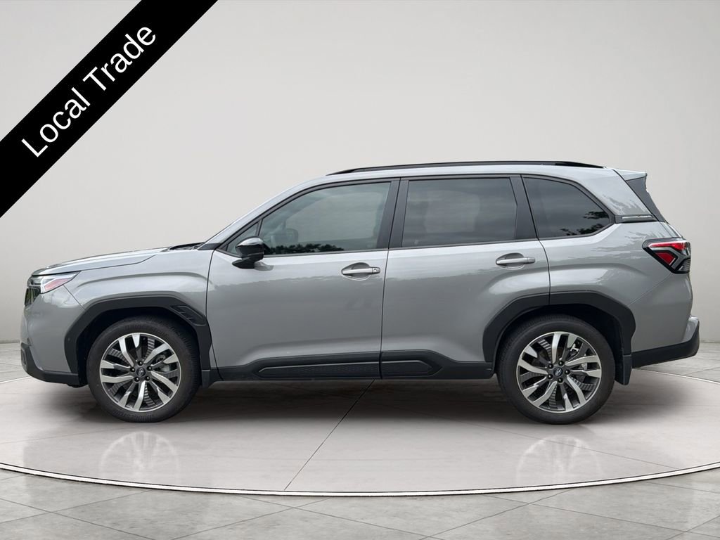 Used 2025 Subaru Forester Touring w/ Popular Package - Touring AWD/4WD image 2