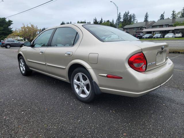 Used 2000 Nissan Maxima GXE image 8