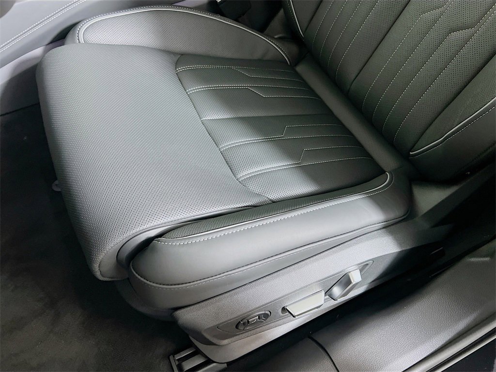 New 2025 Audi A6 3.0T allroad Prestige image 22