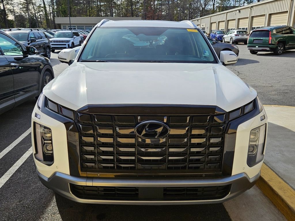 Used 2024 Hyundai Palisade SEL w/ Premium Package image 2