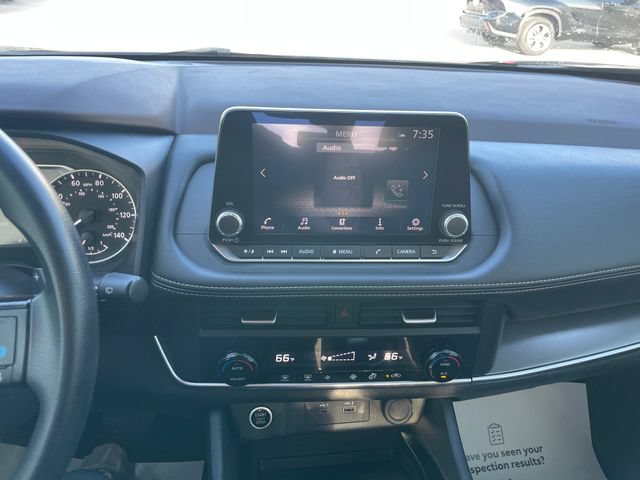 Used 2023 Nissan Rogue SV AWD/4WD image 12