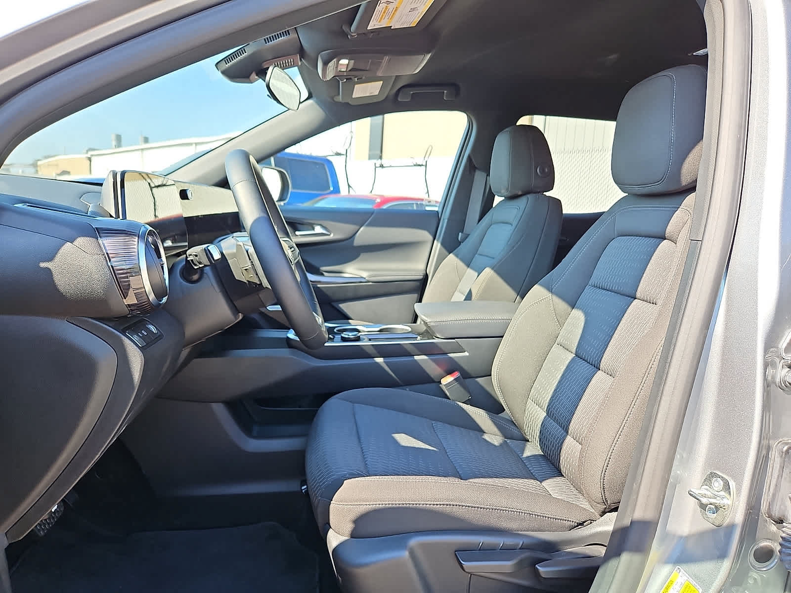 New 2026 Chevrolet Equinox LT FWD image 11