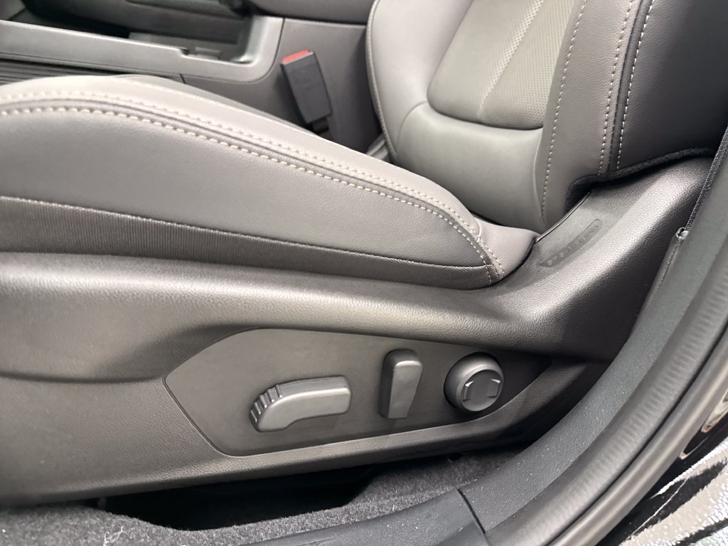 New 2026 Subaru Outback Limited XT AWD/4WD image 13