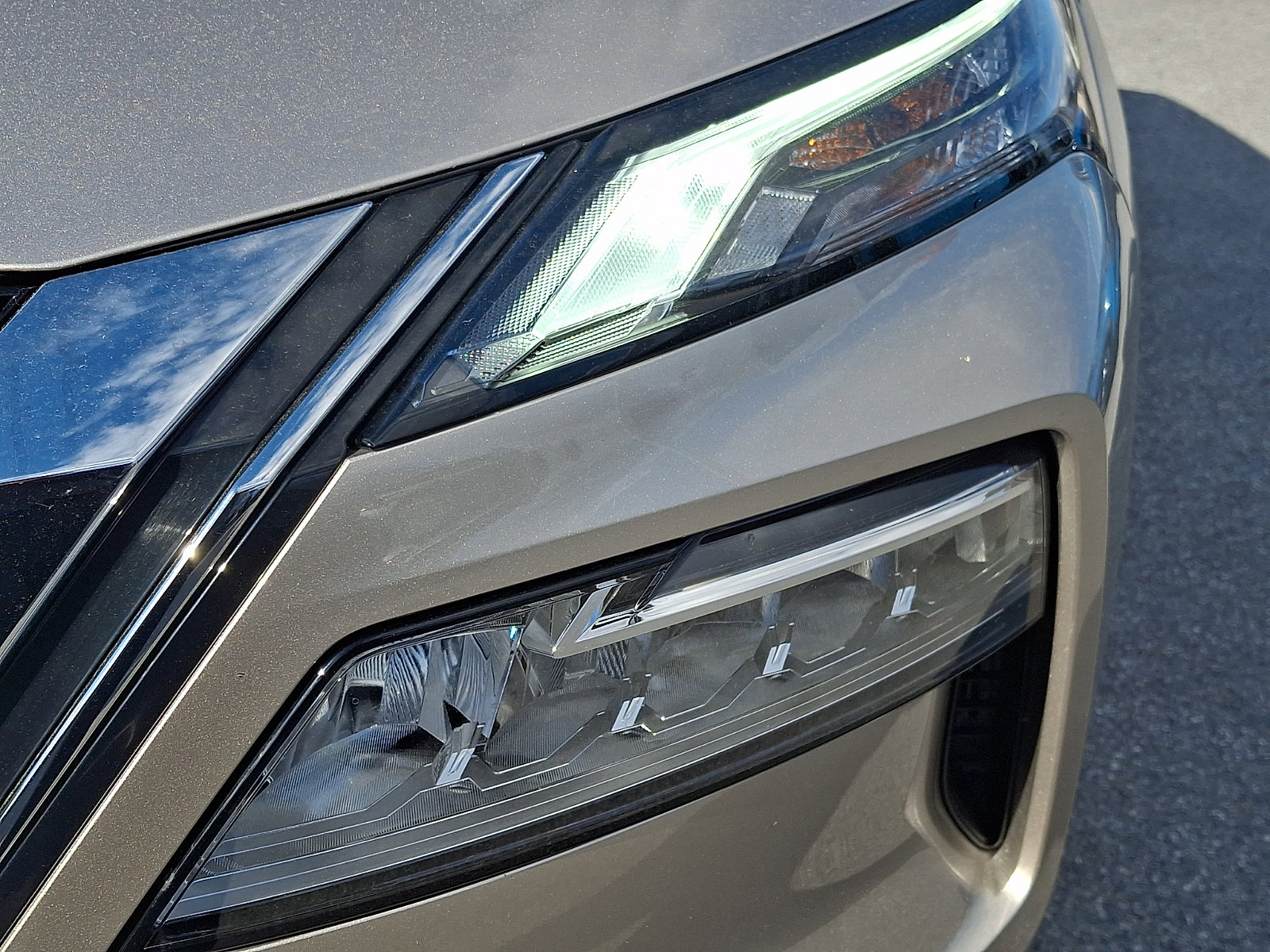 Certified 2021 Nissan Rogue SL w/ Premium Package AWD/4WD image 10