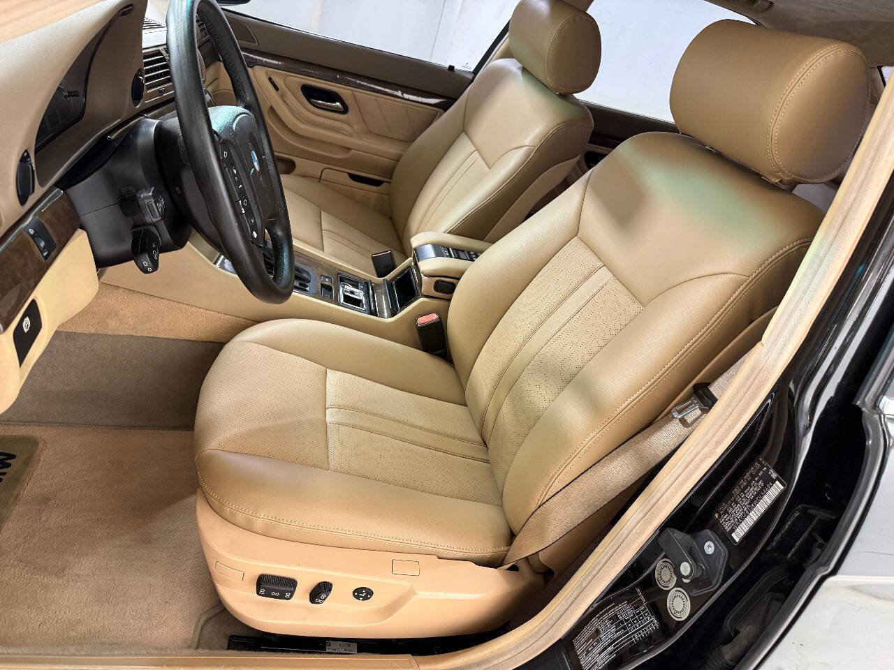 Used 1998 BMW 740i RWD image 39