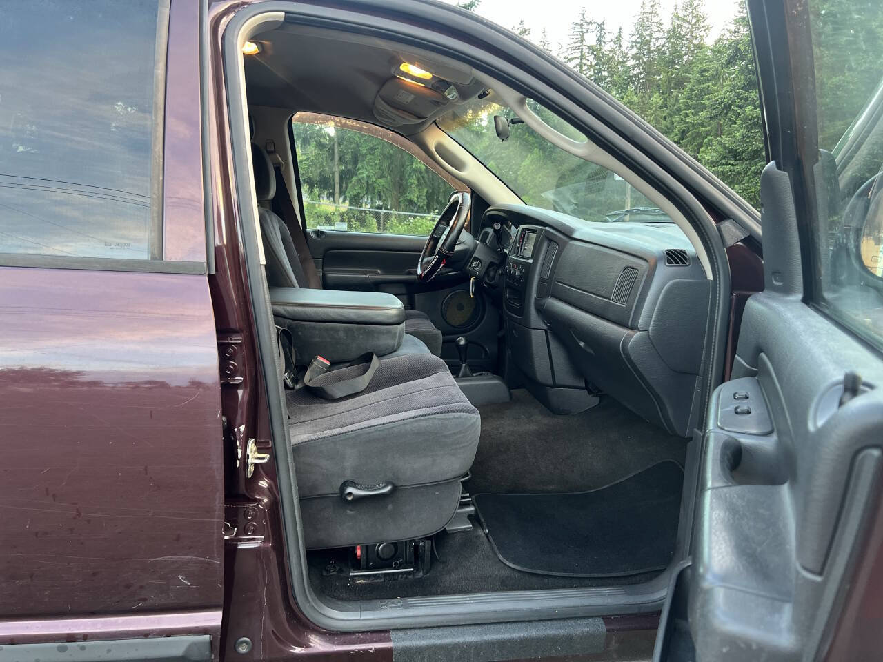 Used 2005 Dodge Ram 2500 Truck SLT w/ Trailer Tow Group AWD/4WD image 21