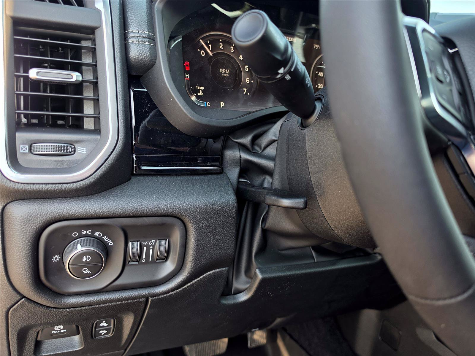 New 2026 RAM 1500 Laramie w/ Night Edition AWD/4WD image 26