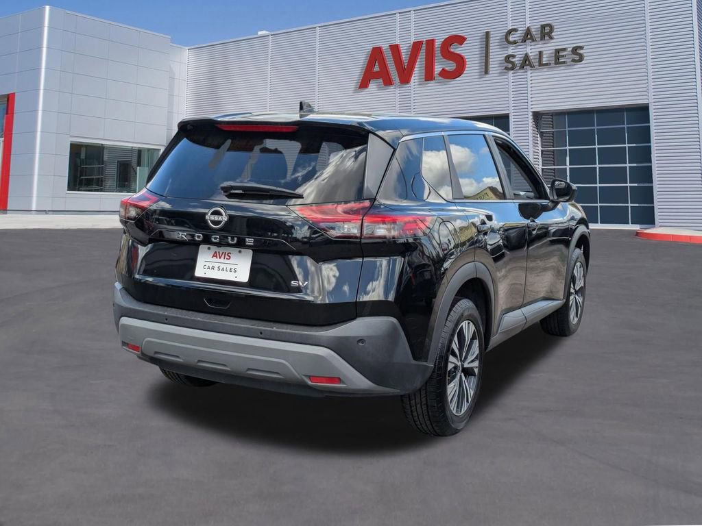 Used 2023 Nissan Rogue SV image 6