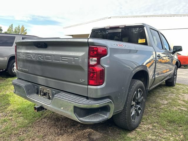 Used 2023 Chevrolet Silverado 1500 LT w/ Leather Package AWD/4WD image 11
