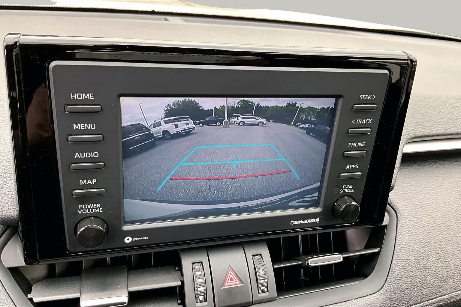 Used 2020 Toyota RAV4 XLE Premium AWD/4WD image 27