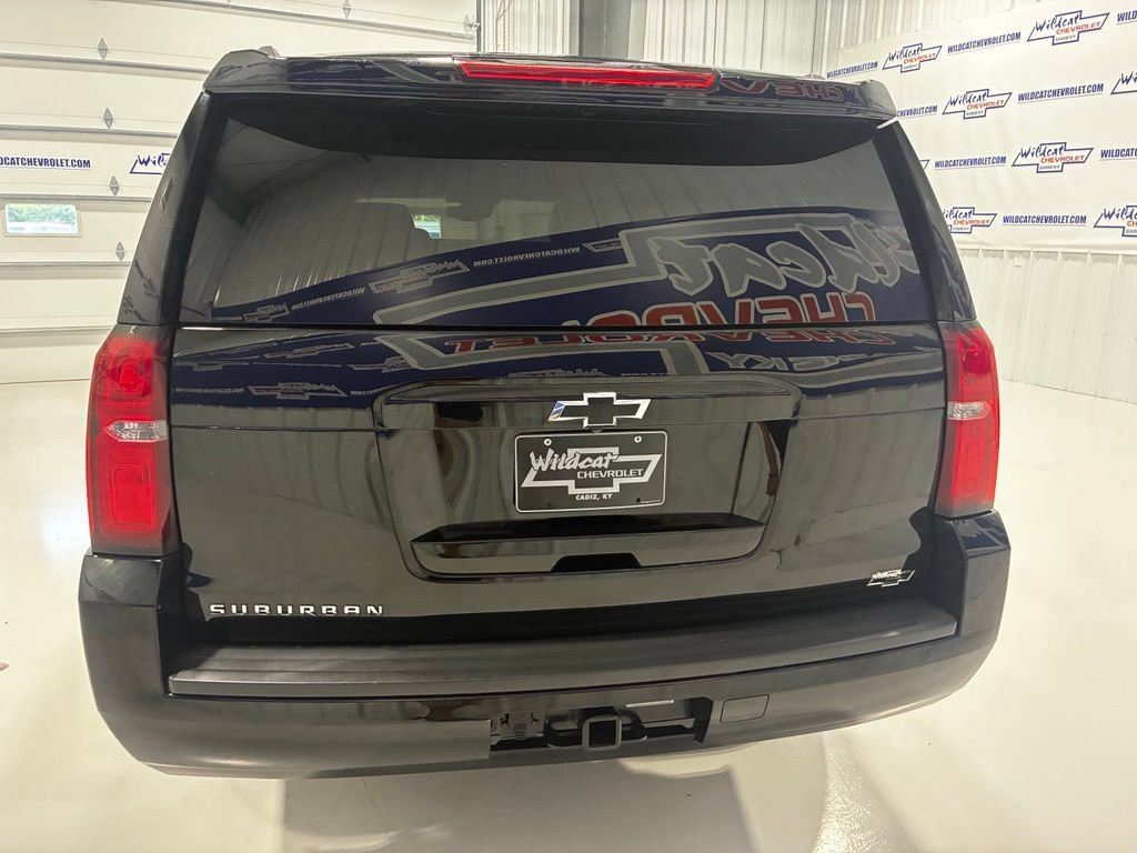 Used 2020 Chevrolet Suburban LT AWD/4WD image 5