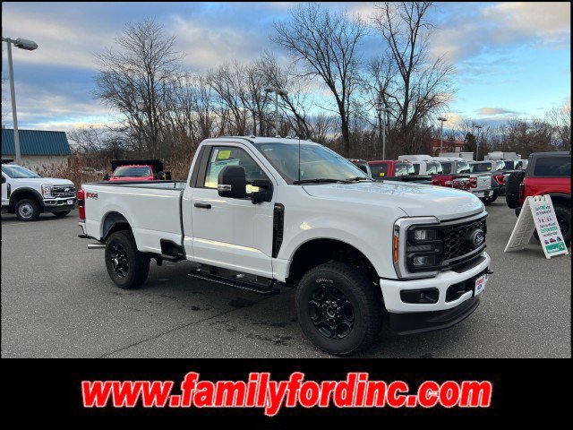 New 2023 Ford F350 XL w/ STX Appearance Package AWD/4WD image 8