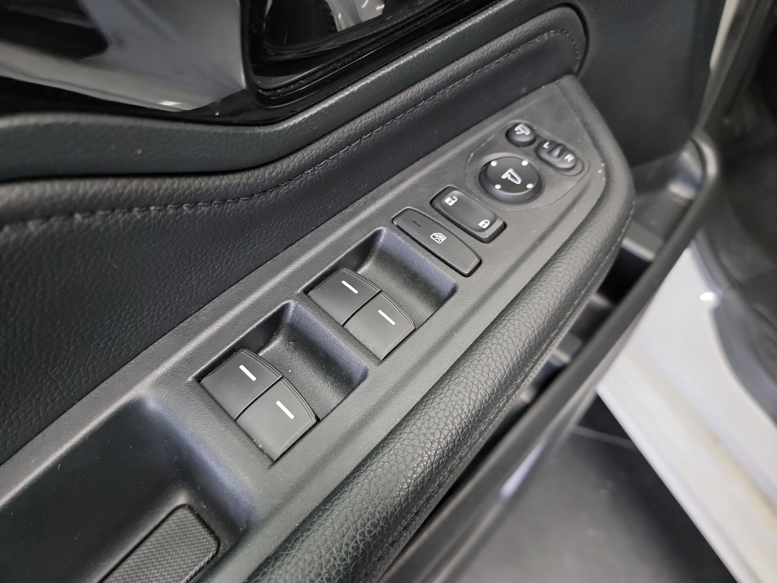 Certified 2023 Honda Odyssey Elite image 14