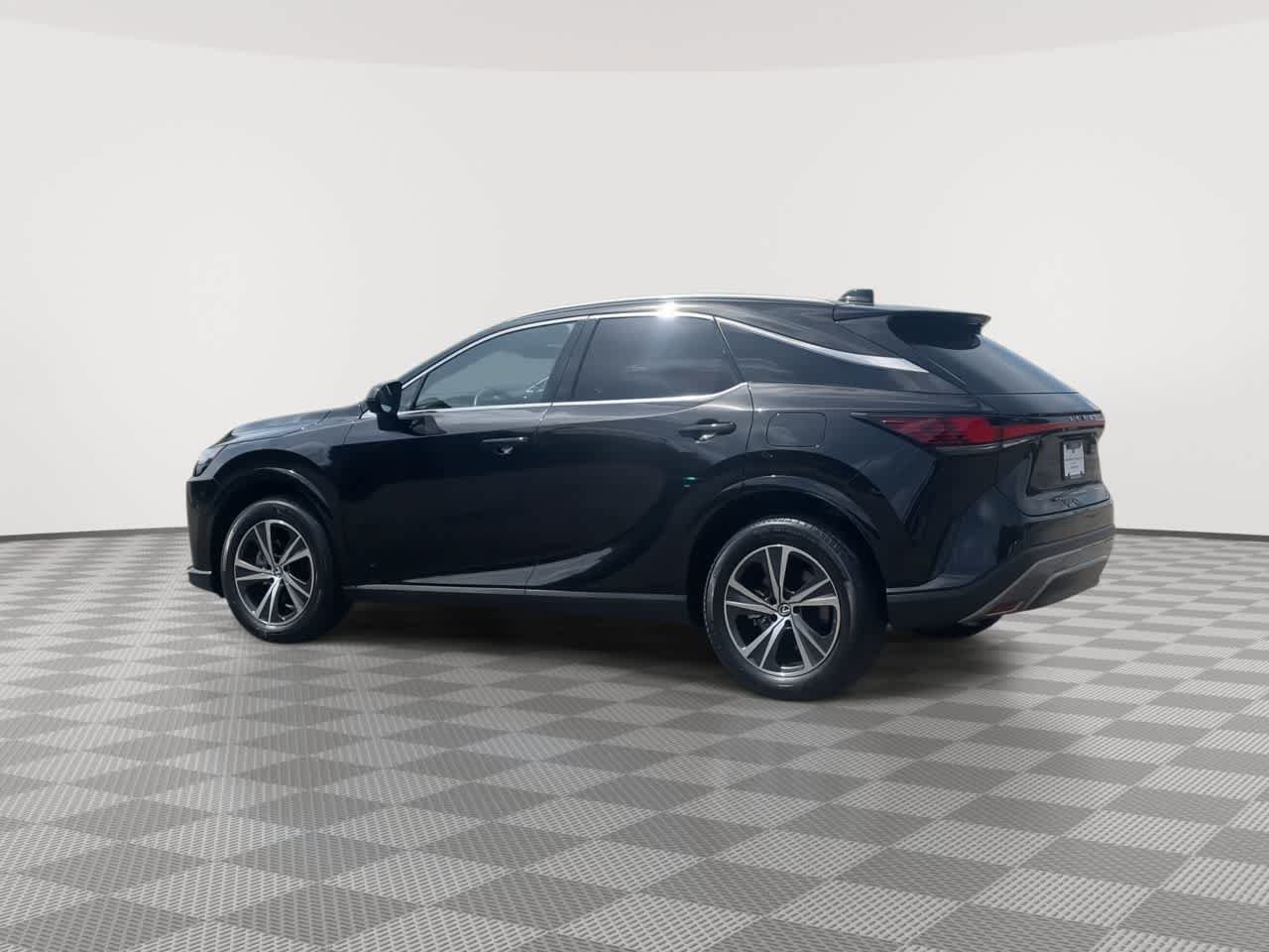 Used 2025 Lexus RX 350h w/ Convenience Package AWD/4WD image 6