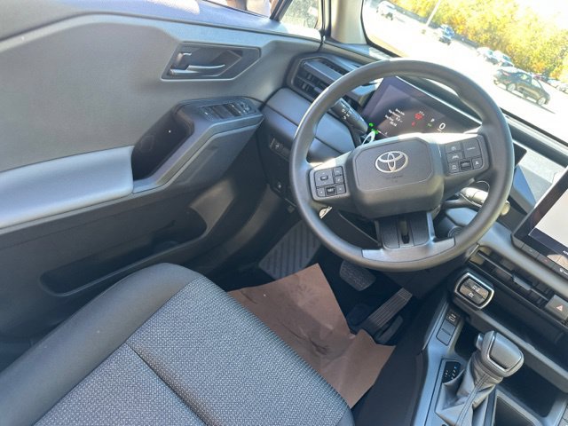 New 2026 Toyota RAV4 LE AWD/4WD image 18