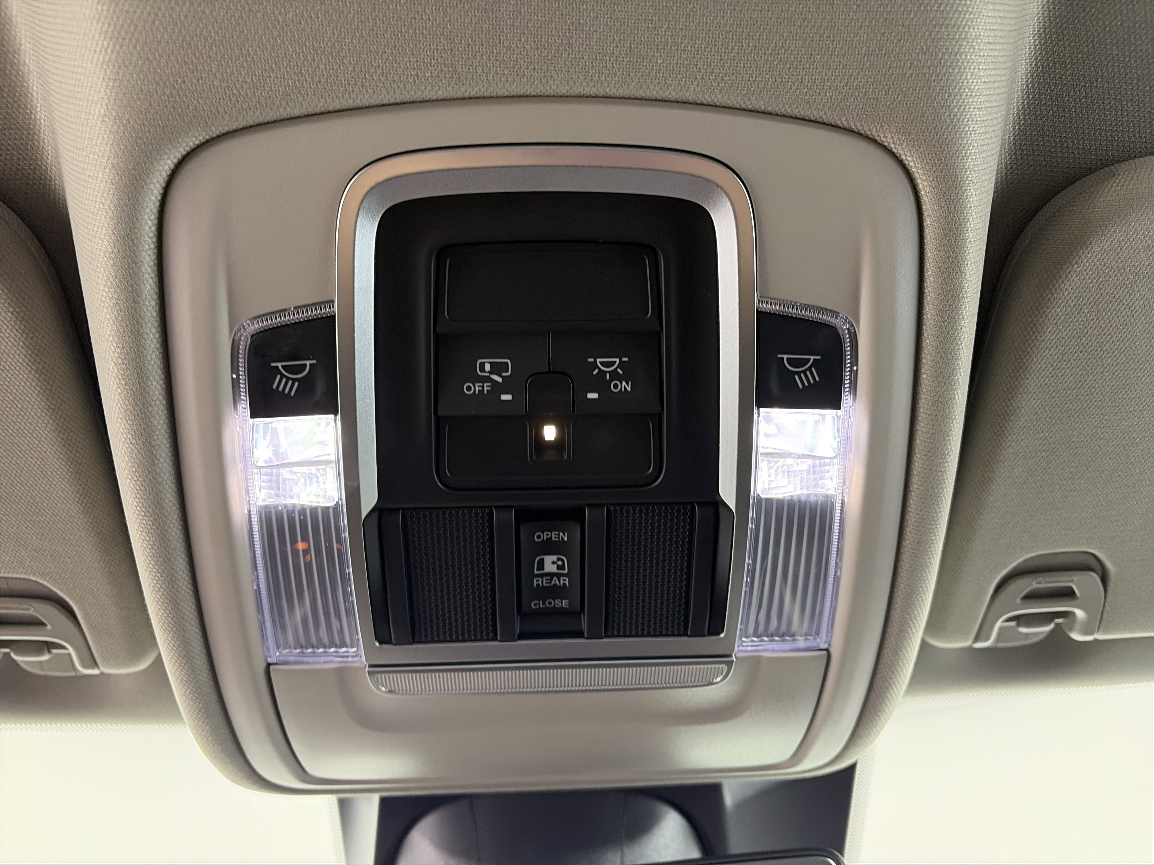 Used 2022 RAM 1500 Laramie image 33