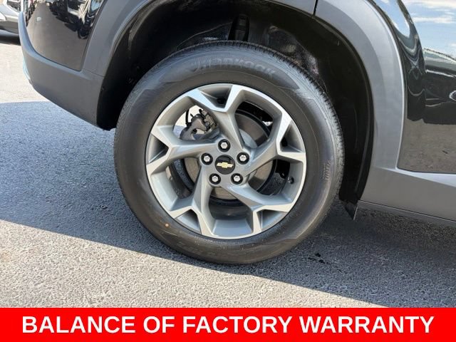 Used 2024 Chevrolet Trax LT FWD image 7
