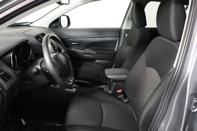 Used 2025 Mitsubishi Outlander Sport ES AWD/4WD image 15
