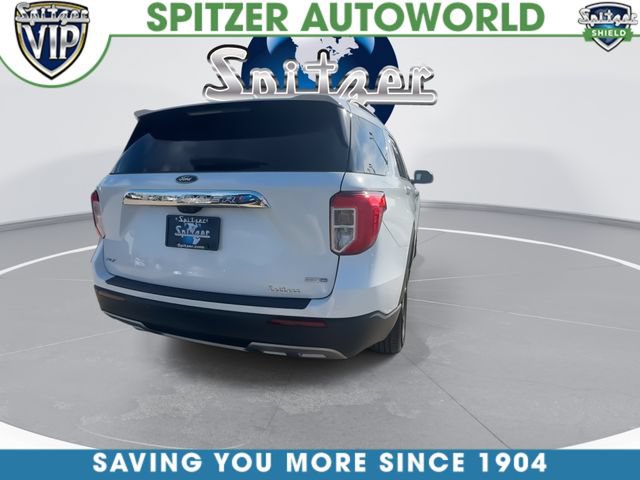 Used 2020 Ford Explorer XLT w/ Equipment Group 202A AWD/4WD image 9