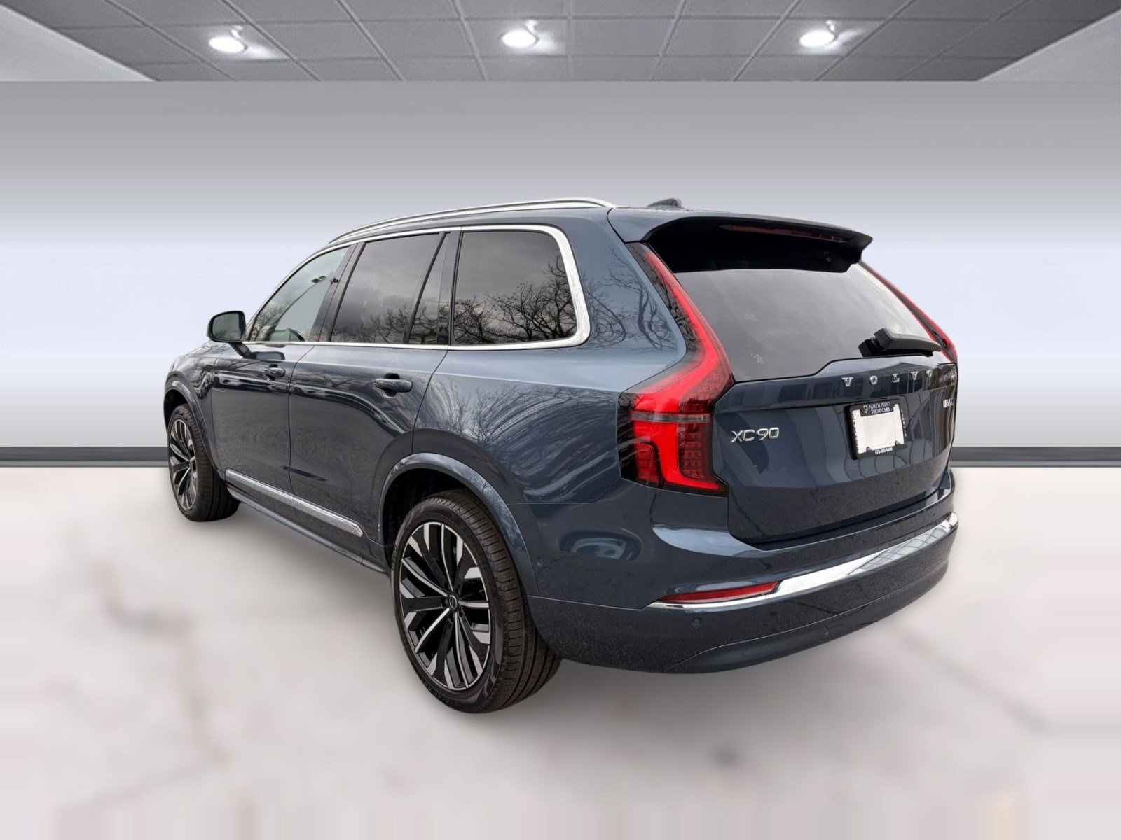 New 2026 Volvo XC90 B6 Ultra w/ Protection Package image 3
