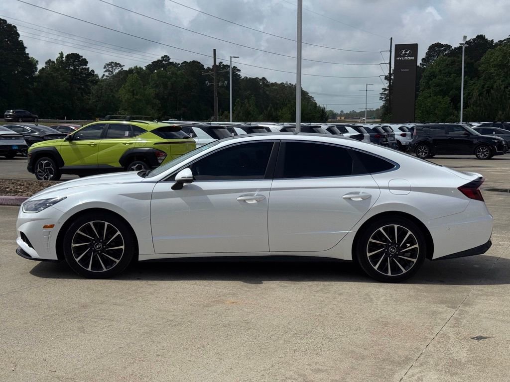Used 2023 Hyundai Sonata Limited w/ Cargo Package FWD image 16