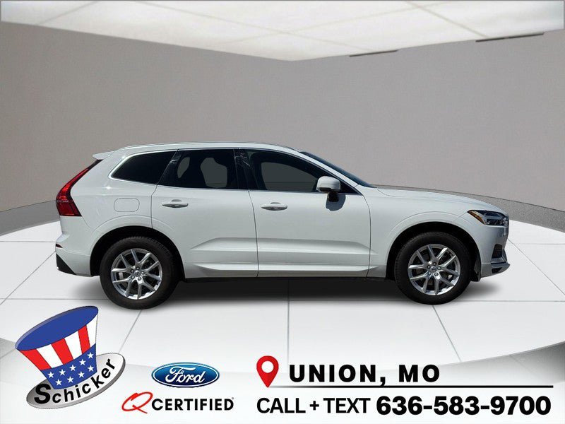 Used 2020 Volvo XC60 T5 Momentum image 1