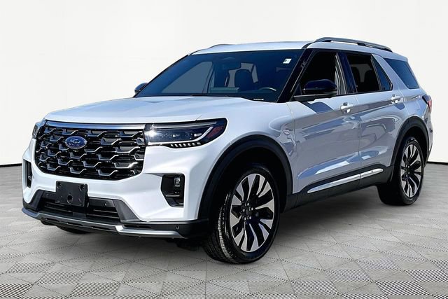 Used 2025 Ford Explorer Platinum w/ LUX Leather Package image 3