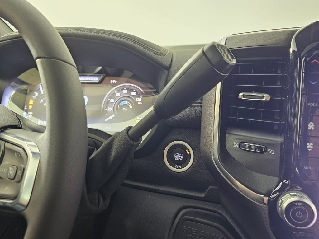New 2026 RAM 3500 Laramie w/ Night Edition AWD/4WD image 32