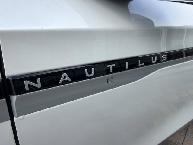 New 2026 Lincoln Nautilus Premier w/ Equipment Group 102A AWD/4WD image 8