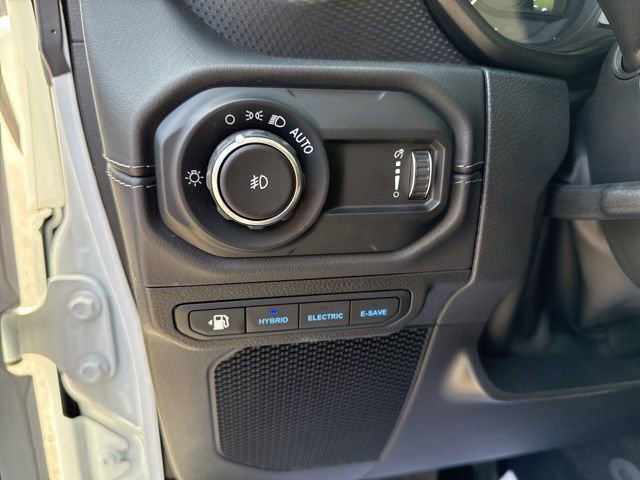 Used 2025 Jeep Wrangler Unlimited Rubicon 4xe w/ Safety Group image 33