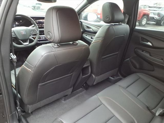 New 2026 Buick Envista Avenir image 16