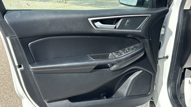 Certified 2023 Ford Edge SEL w/ Convenience Package image 9