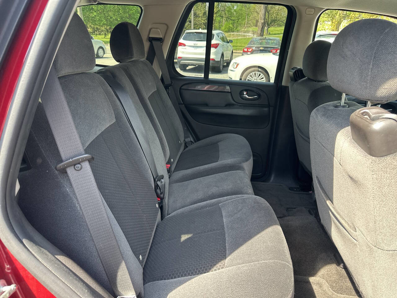 Used 2007 GMC Envoy SLE RWD image 25