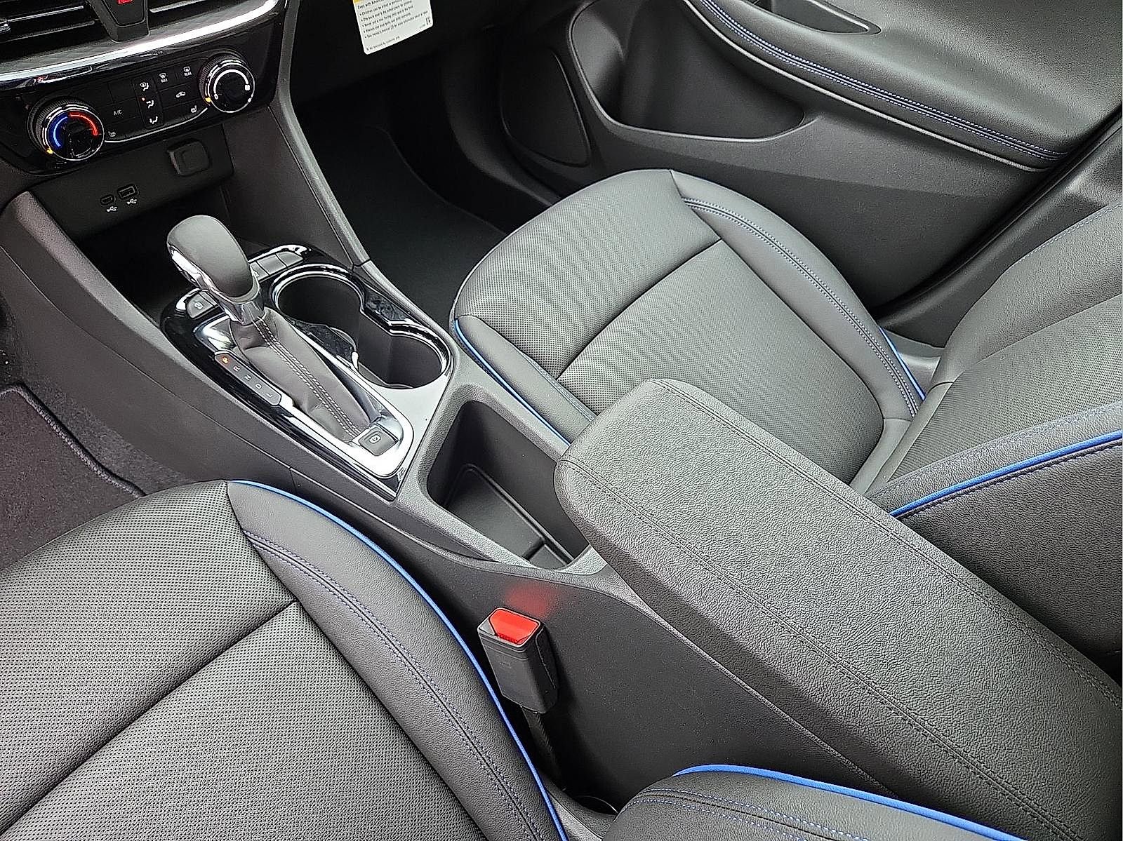 New 2026 Buick Encore GX Sport Touring w/ Comfort Package image 25