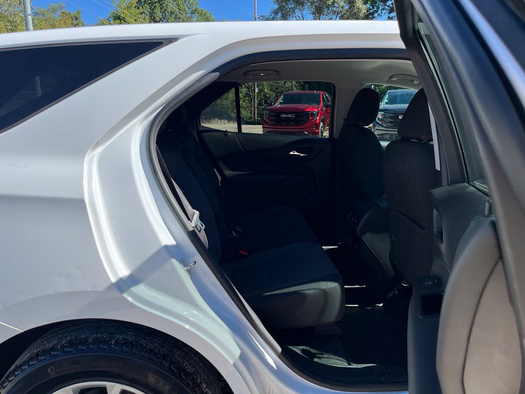 Used 2022 Chevrolet Equinox LT FWD image 33