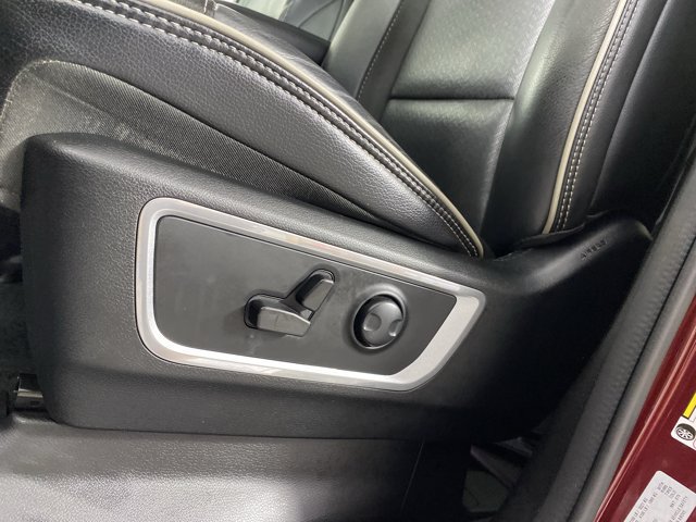 Used 2023 RAM 1500 Laramie AWD/4WD image 22