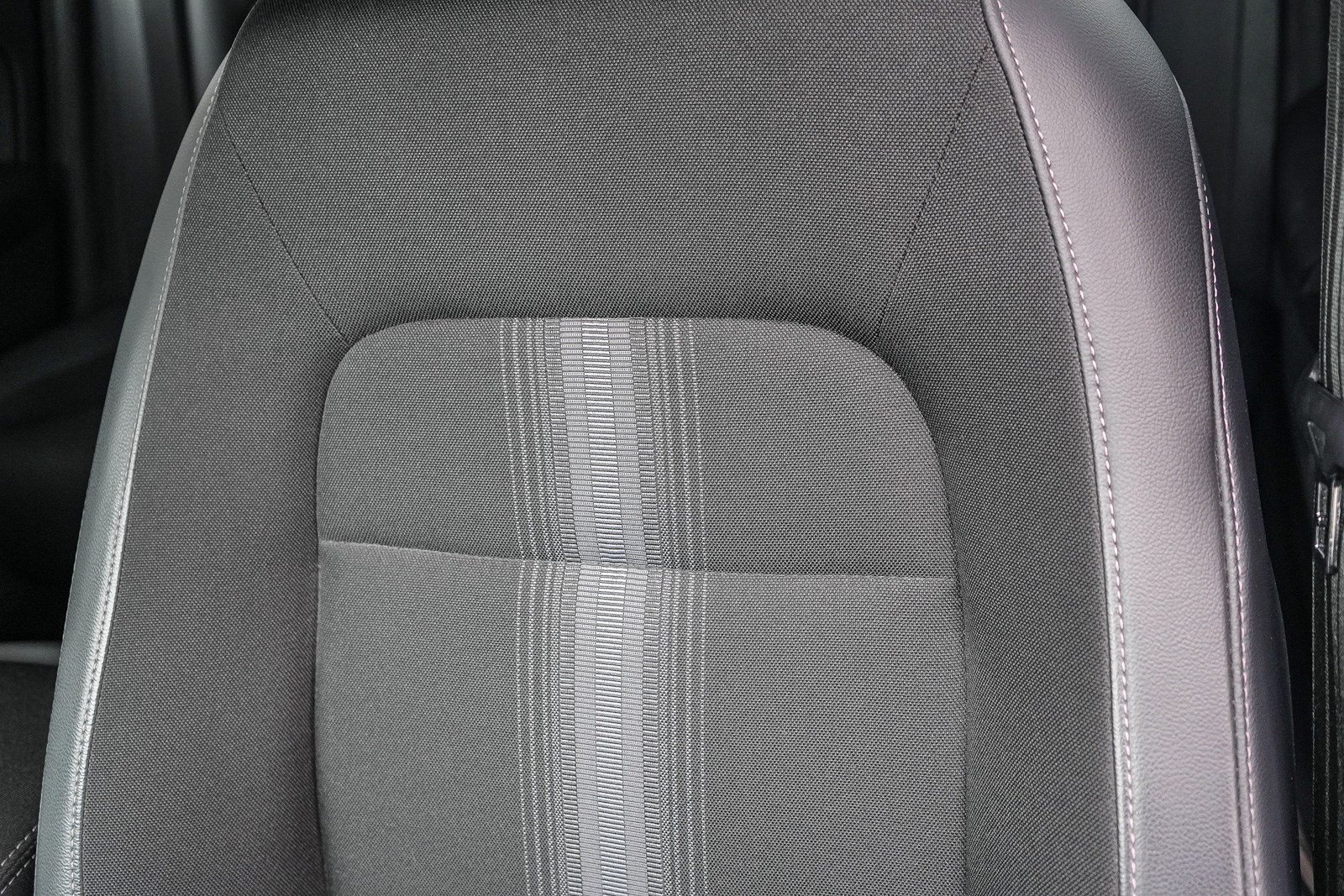 Used 2025 Honda Civic Sport image 27