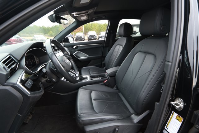 Used 2024 Audi Q3 2.0T Premium image 26